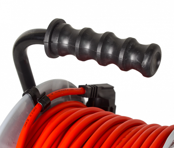 Удлинитель силовой на катушке Ресанта СУ-3х1,5-30/2 (с выкл., 4 розетки)